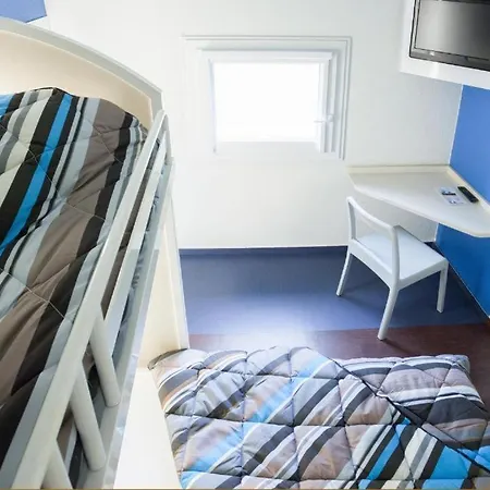 Enzo Hotels 1Er Prix Dunkerque Hotel *